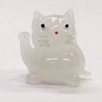招き猫　ホワイト　ガラス細工　雑貨　置物