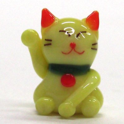 画像1: カラー招き猫　イエロー　ガラス細工　雑貨　置物