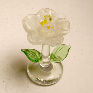 画像: ハイビスカス　白　花　ガラス細工　雑貨　置物